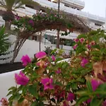 Lägenhet - Sleeps 4 - Jacuzzi - Terrace - Pool *