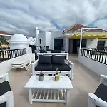 Lägenhet - Sleeps 4 - Jacuzzi - Terrace - Pool *