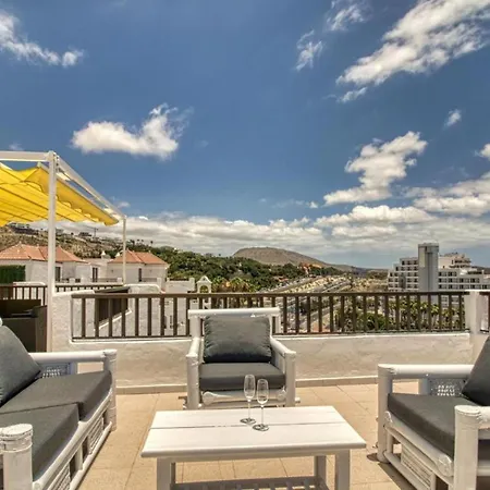 Penthous 2 Bed - Jacuzzi - Terrace - Pool