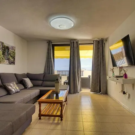 Penthous 2 Bed Room - Jacuzzi - Terrace - Pool *