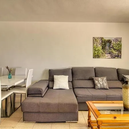 Penthous 2 Bed Room - Jacuzzi - Terrace - Pool * אדחה