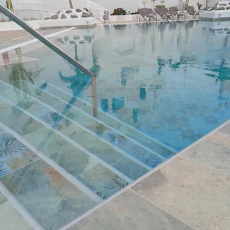 Penthous 2 Bed Room - Jacuzzi - Terrace - Pool דירה