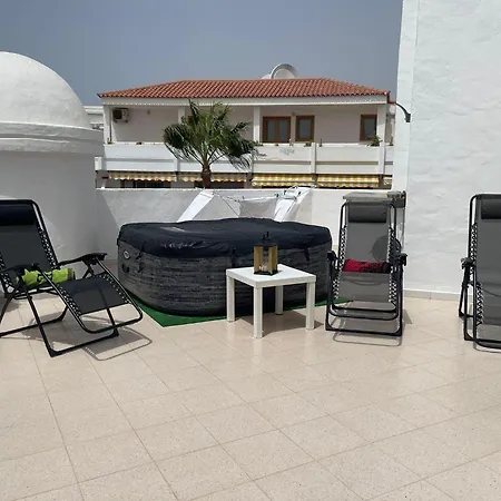 Penthous 2 Bed Room - Jacuzzi - Terrace - Pool דירה *