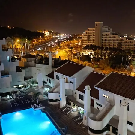 Penthous 2 Bed Room - Jacuzzi - Terrace - Pool דירה אדחה