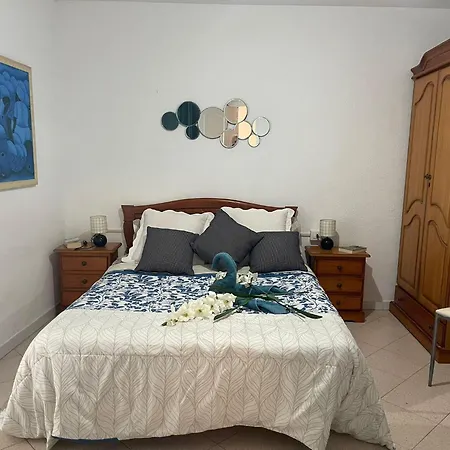 Penthous 2 Bed Room - Jacuzzi - Terrace - Pool דירה אדחה