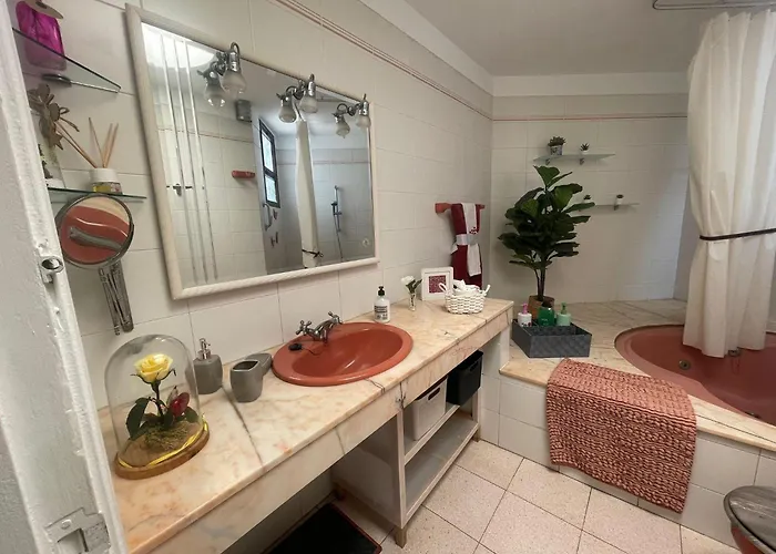 - Sleeps 4 - Jacuzzi - Terrace - Pool * Costa Adeje (Tenerife)